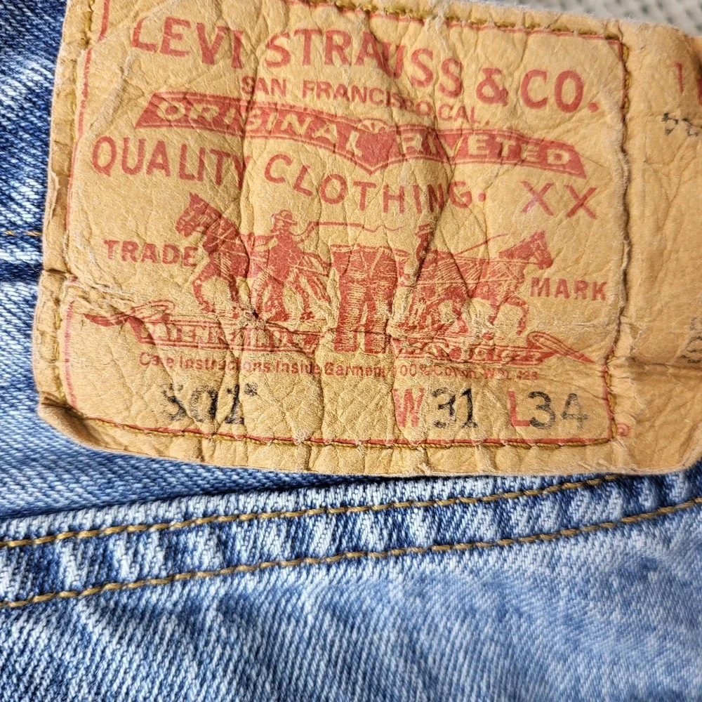 Levis 501 Jeans Mens 31x29 Light Wash Blue Button Fly Straight Leg Denim Pants